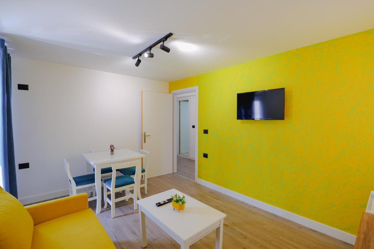 2E Apartments ซารานเดอ ภายนอก รูปภาพ