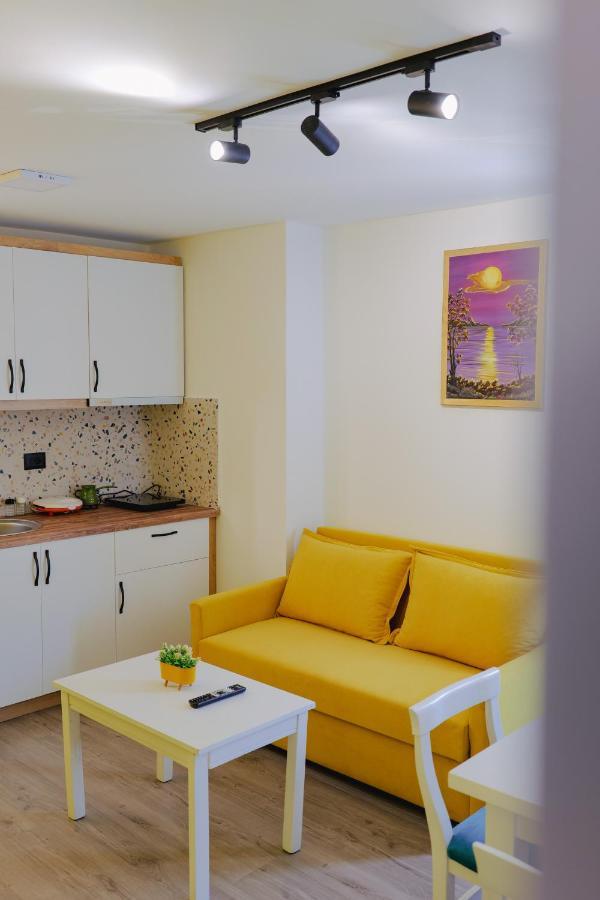 2E Apartments ซารานเดอ ภายนอก รูปภาพ