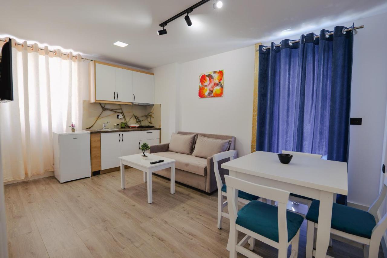2E Apartments ซารานเดอ ภายนอก รูปภาพ